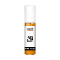 Pentart boja za tekstil od 20 ml u srebrnoj nijansi za sjajne detalje na tkanini.