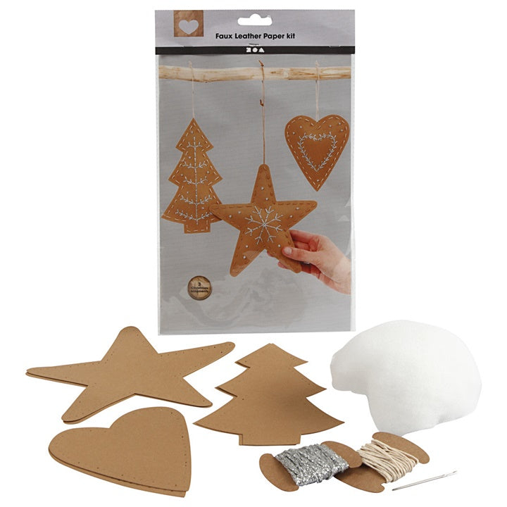 Set od 11 božićnih ukrasa izrađenih od kvalitetne umjetne kože za kreativno ukrašavanje doma.