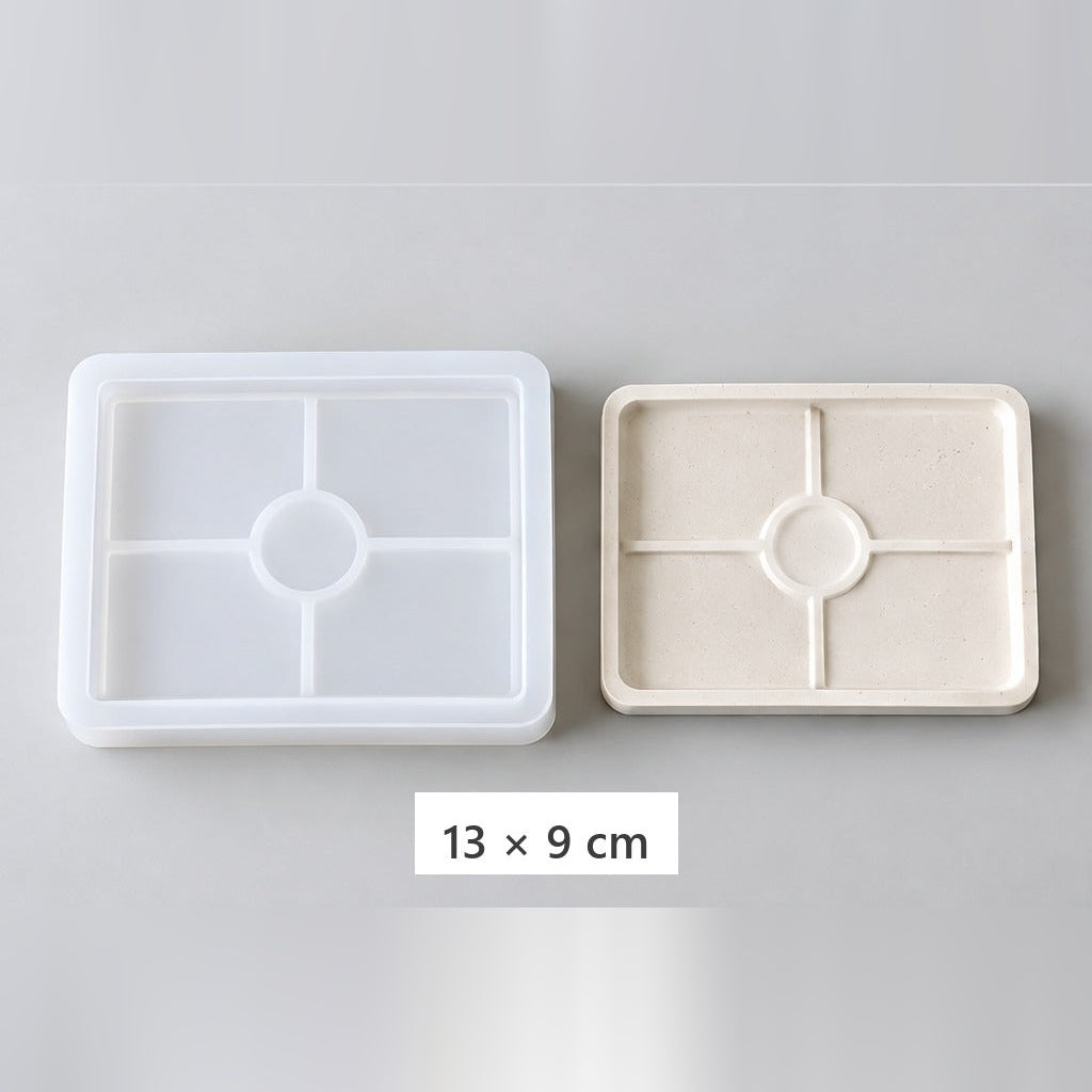Fleksibilni silikonski kalup za izlivanje tacni i podmetača – pravougaoni poslužavnik – 13 × 9 cm