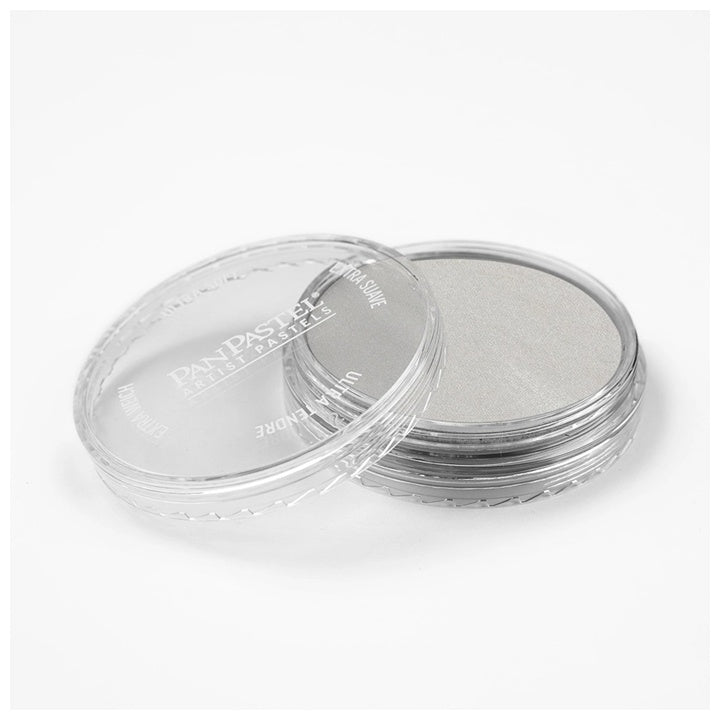 Golden pastel medij u bočici, profesionalni dodatak za umjetničke tehnike.
