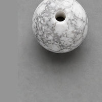 Okrugle staklene perle s mramornim efektom 8 mm – 15 kom – bijelo-siva