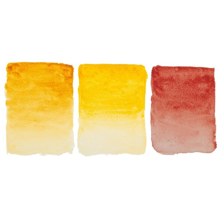 Krupni kadar otvorenog seta HORADAM Naturals Trio Fire koji prikazuje bogate tople tonove boja.