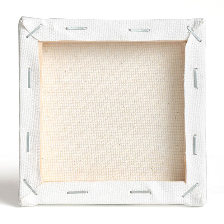 Deset ARTMIE mini platna 20x20 cm poredanih jedno pored drugog za hobi umjetnike