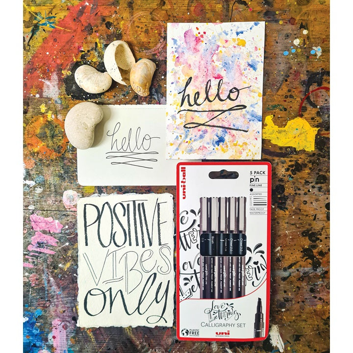 Set UNI PIN markera fineliner Love Lettering 5 kom — slika 5