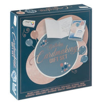 Set za cardmaking Happy birthday sa raznobojnim papirima, pečatima i ukrasima za izradu unikatnih rođendanskih čestitki.