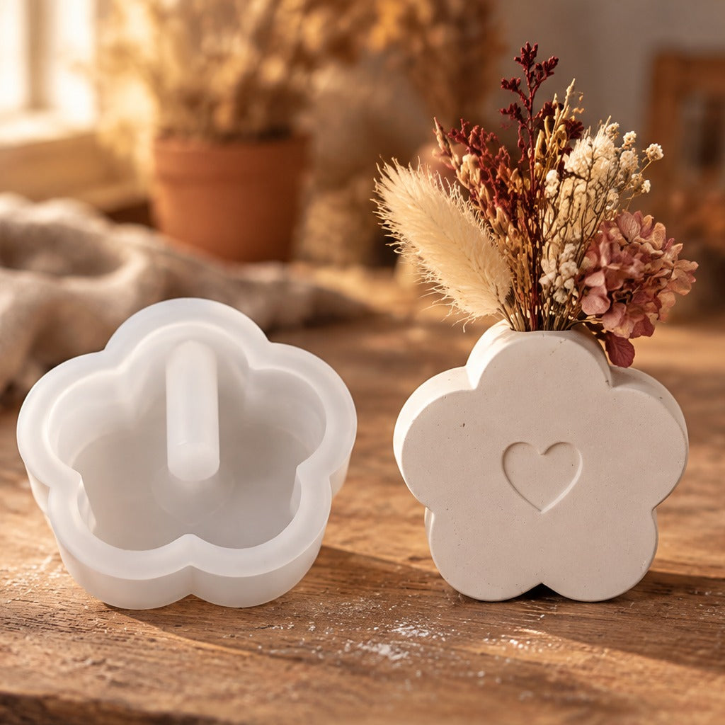 Silikonski kalup za izlivanje mini vazica za sušeno cvijeće – cvijet – 6,1 × 5,9 cm