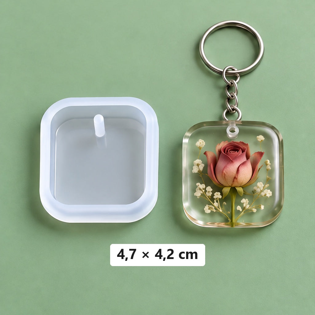kvadratni kalup 4,7 × 4,2 cm + 3 prstena za privjesak