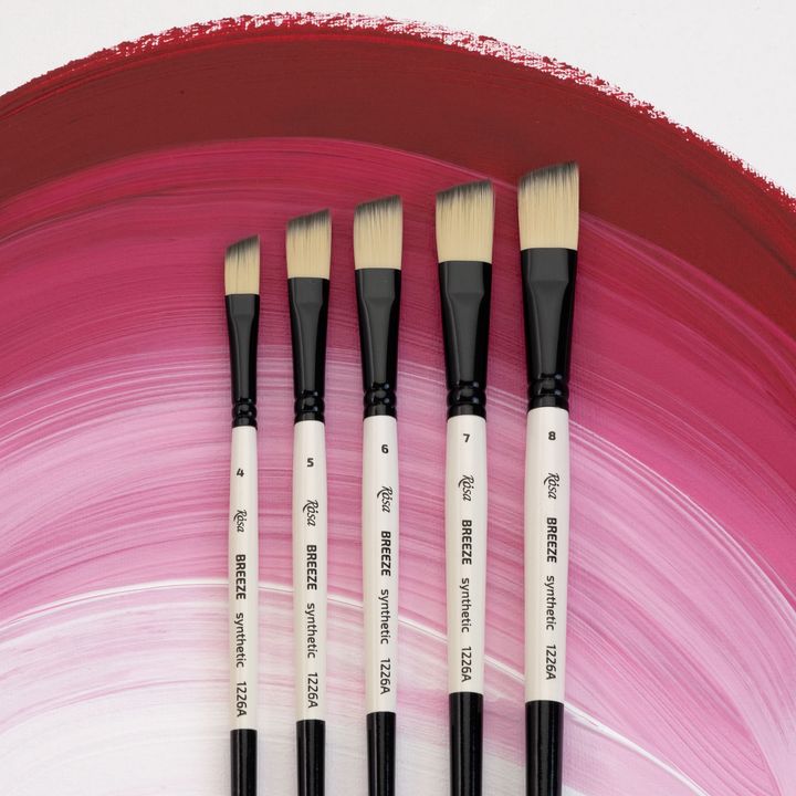 Set različitih veličina kosih kistova ROSA BREEZE 1226A